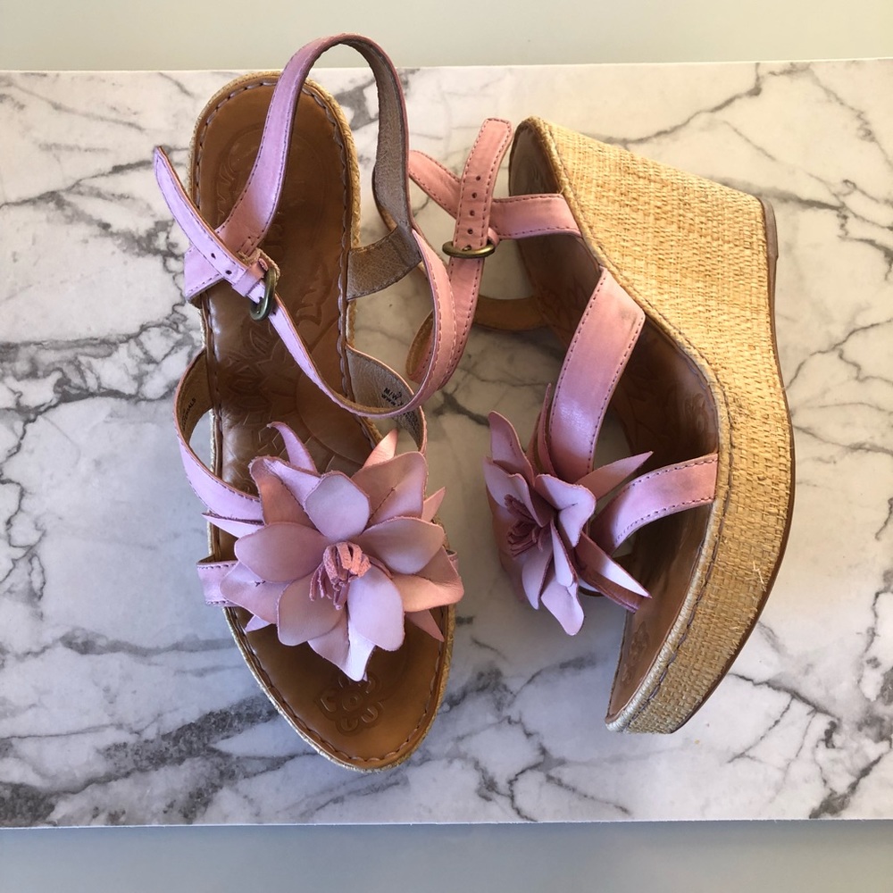 Born pink leather wedges
